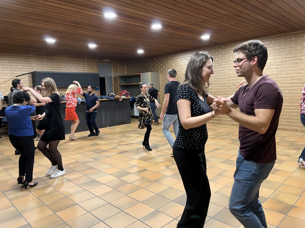 Salsa leren stap per stap